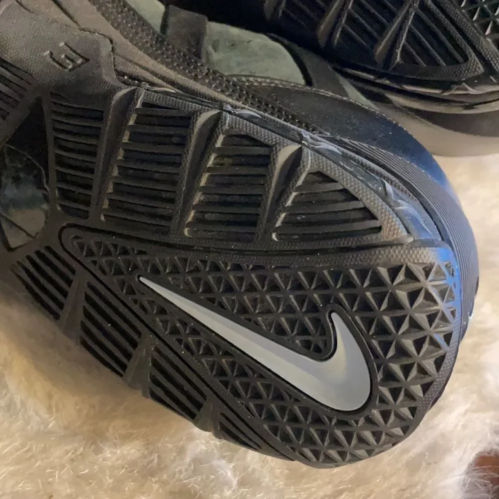 Nike great lebron