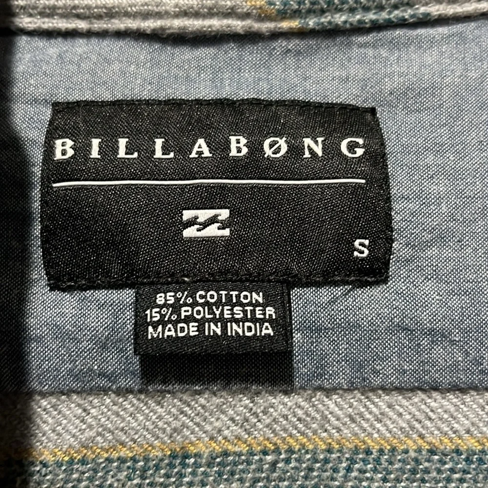 Billabong men striped