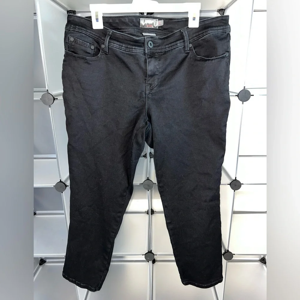 Torrid Women's Luxe Skinny Sateen Stretch Black Jeans Size 16S