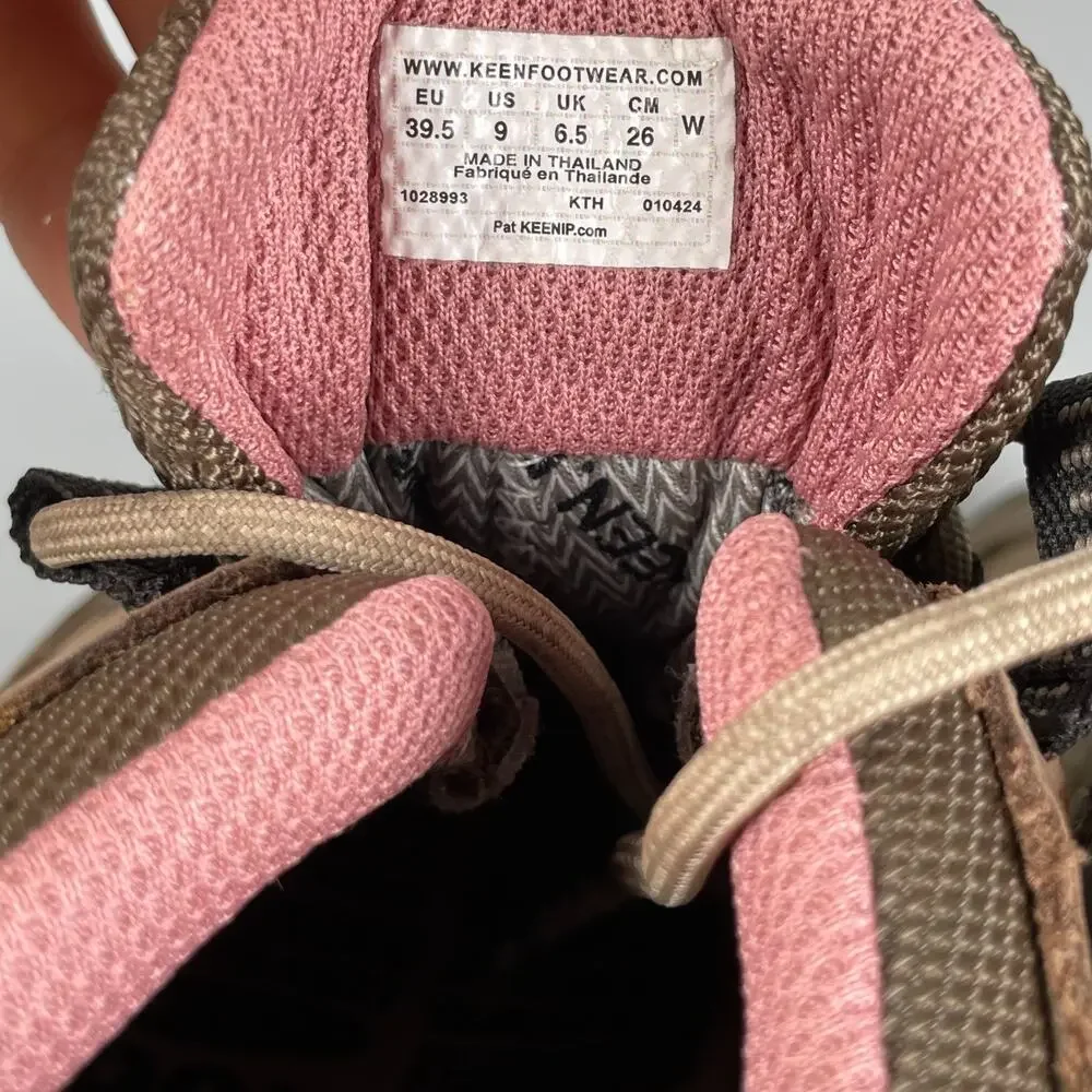 Keen targhee iv
