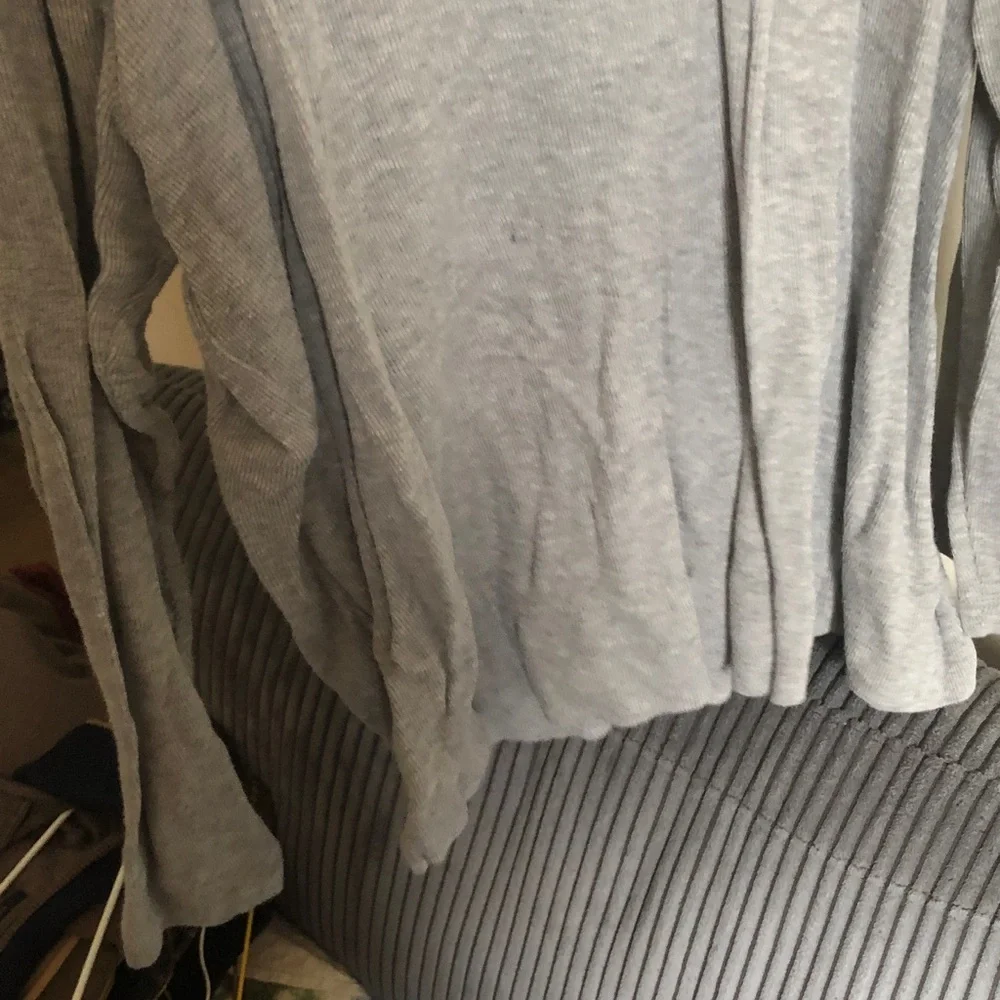 N/A light gray