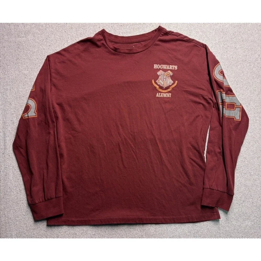 Men's Harry Potter Hogwarts Alumni Long Sleeve T-Shirt XL Maroon Large Crest