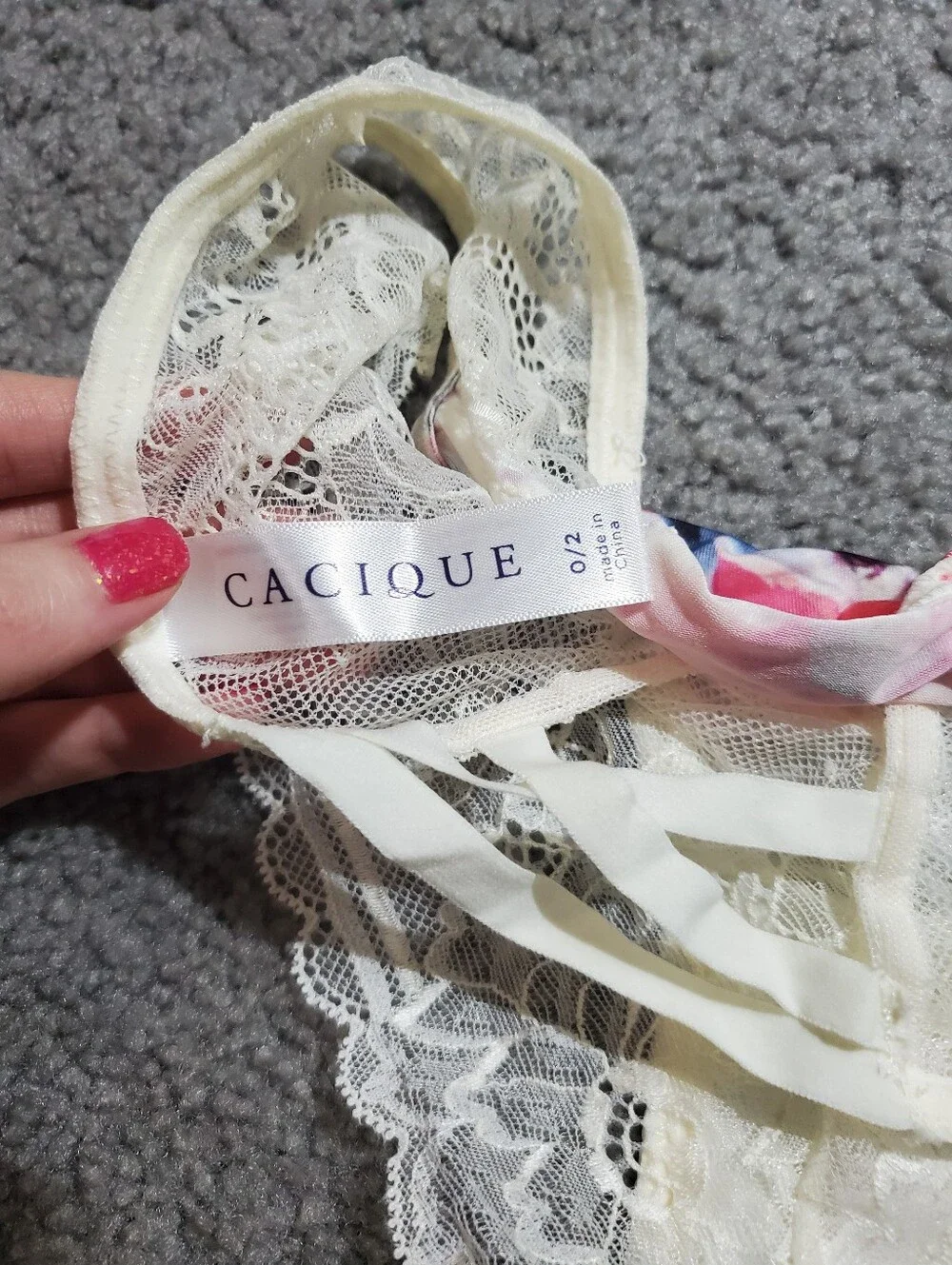 Cacique piece look new