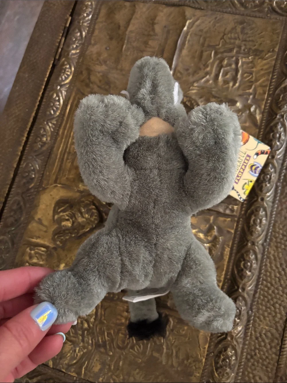 N/A soft gray