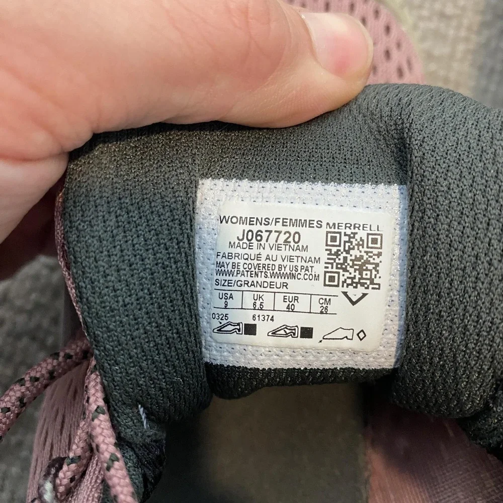 Merrell pre owned