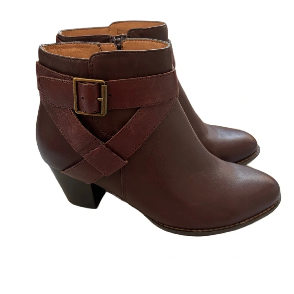 Vionic women trinity