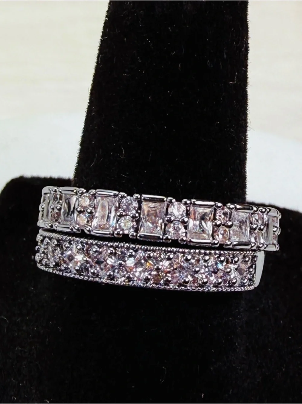 Bomb Party stackable band