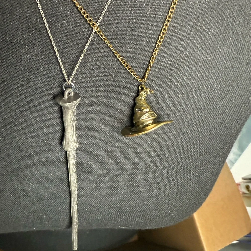 Craft charming necklace