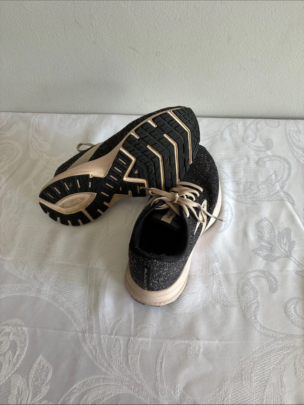 Brooks lightweight athletic