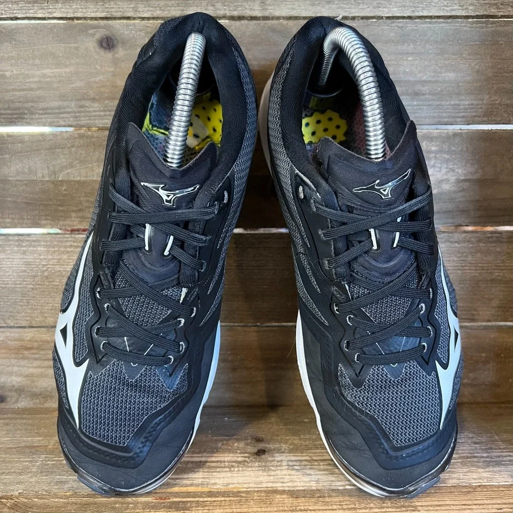Womens Mizuno‎ Wave Lightning Z6 Black Athletic Volleyball Shoes Sneakers Size 9