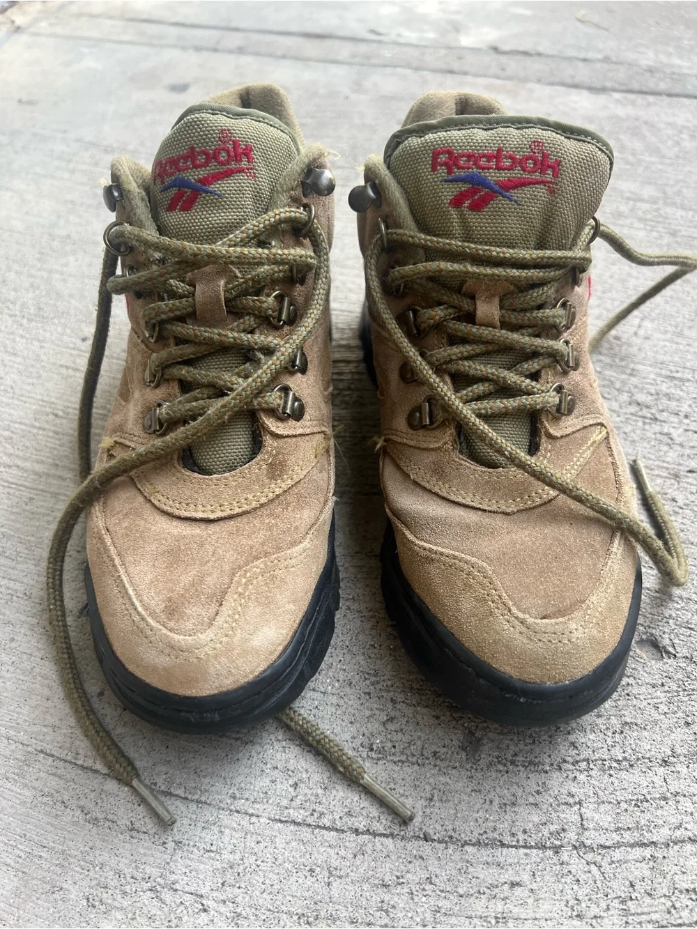 Reebok sturdy suede