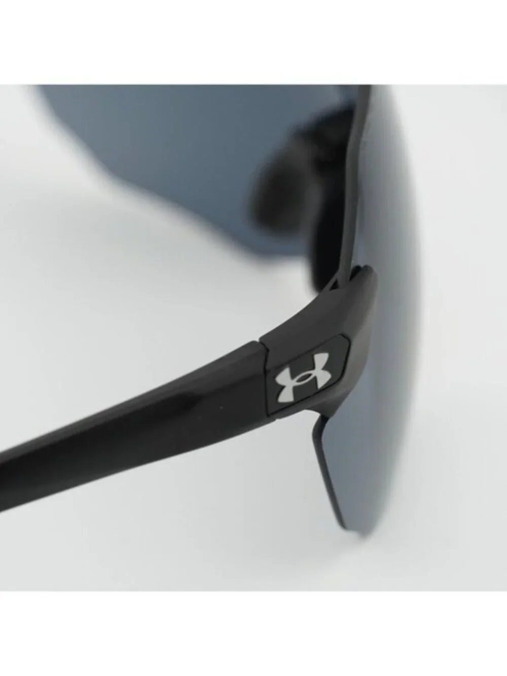 Under Armour authentic under