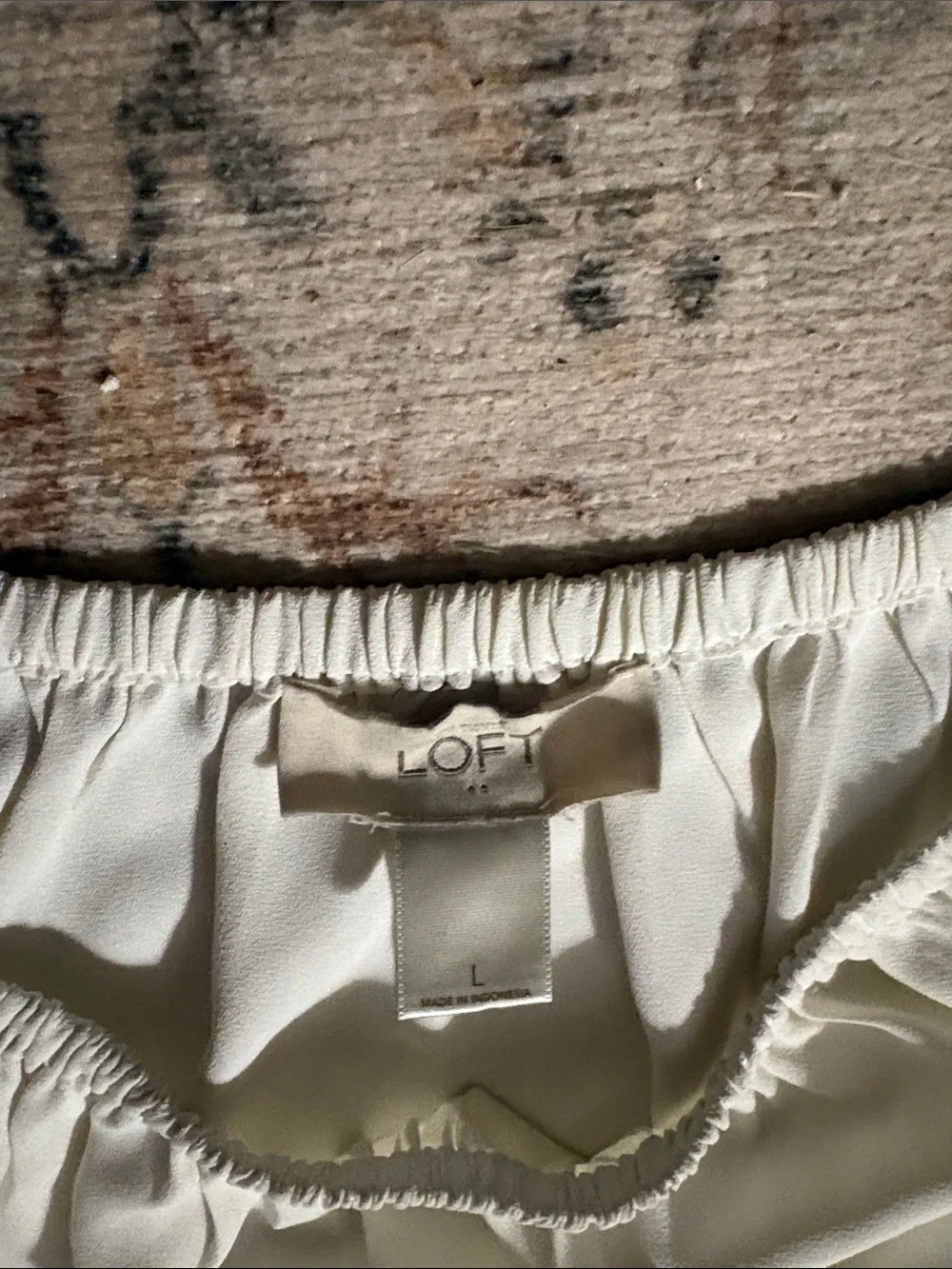 LOFT dressy elastic flowing