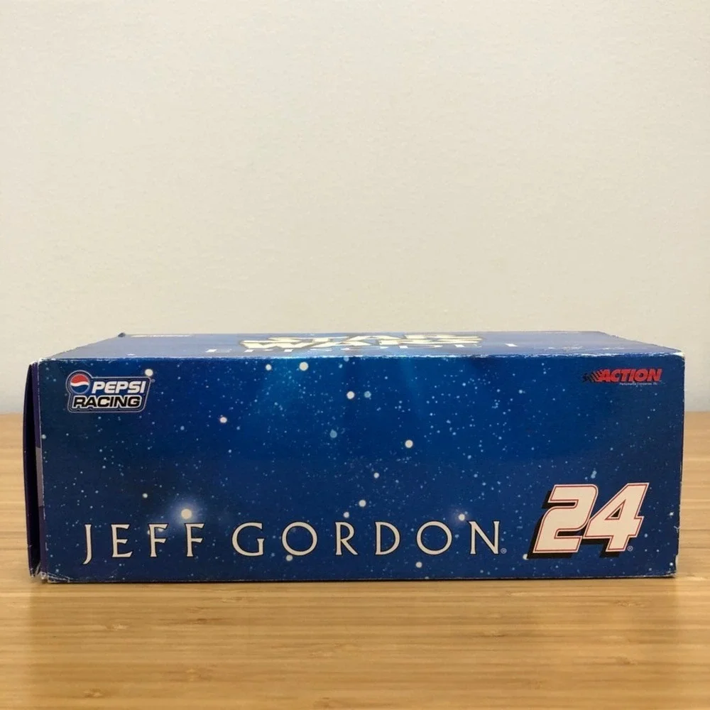 Action Star Wars Episode I Jeff Gordon 1:24 Blue Pepsi Racing Diecast Car