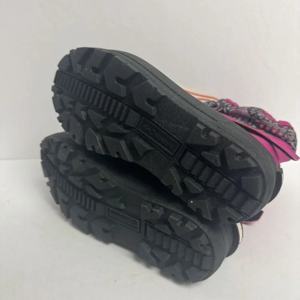 Columbia Youth Powderbug Forty Print Snow Boot Size 6 M Big Kid