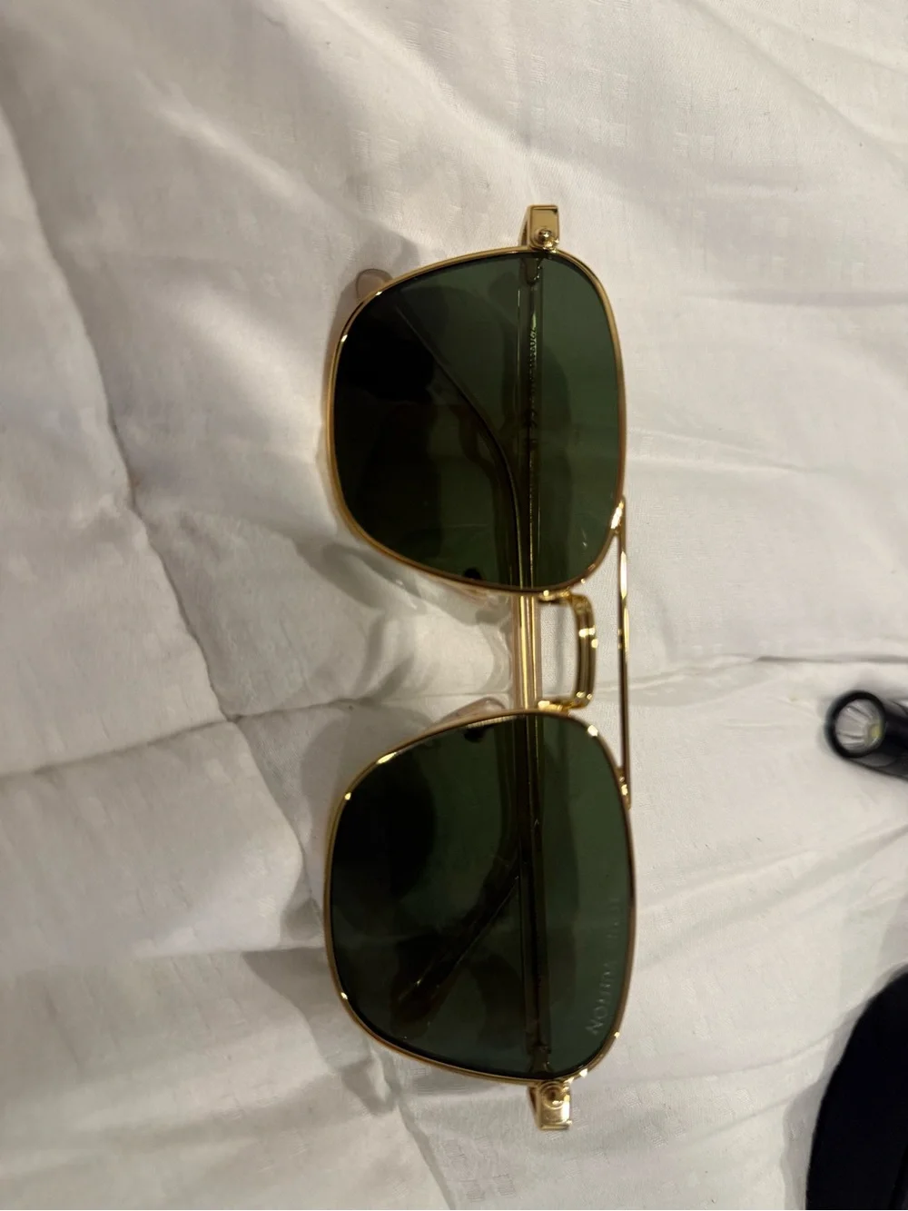 Louis Vuitton Gold Frame Sunglasses with Dark Green Lenses and Orange Box