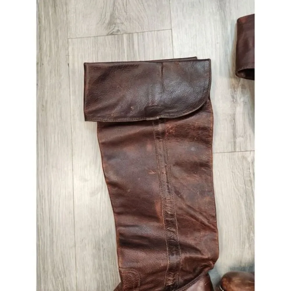 Frye photos owned wear