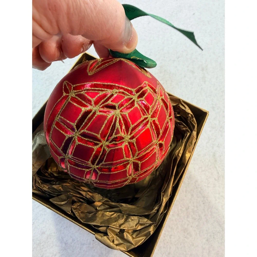 Waterford Holiday Heirlooms PGA Tour Ball Glass Ornament Red Gold Limited Series