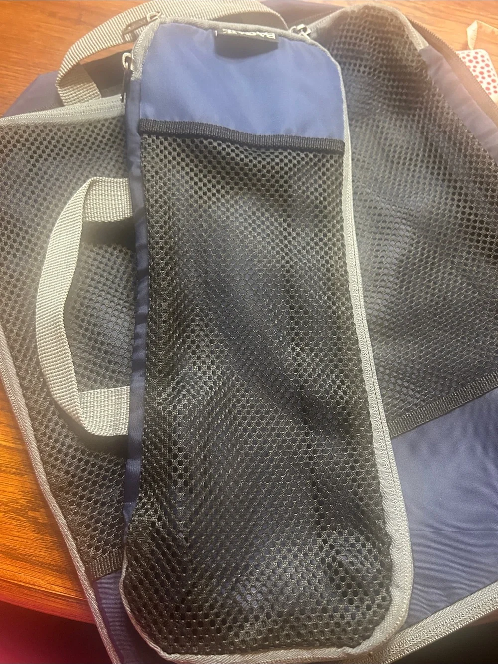 Bagail blue travel