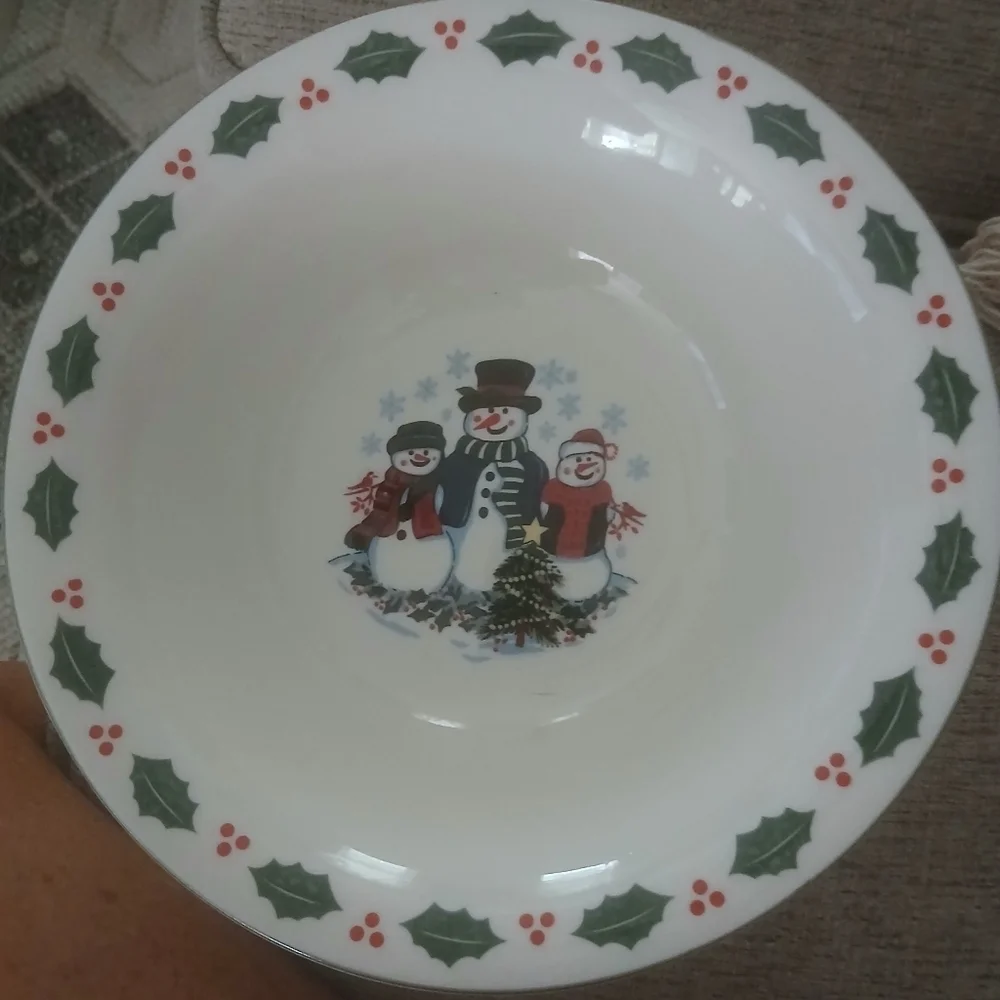 GEI Design Christmas Snowman Serving Bowl 9.5