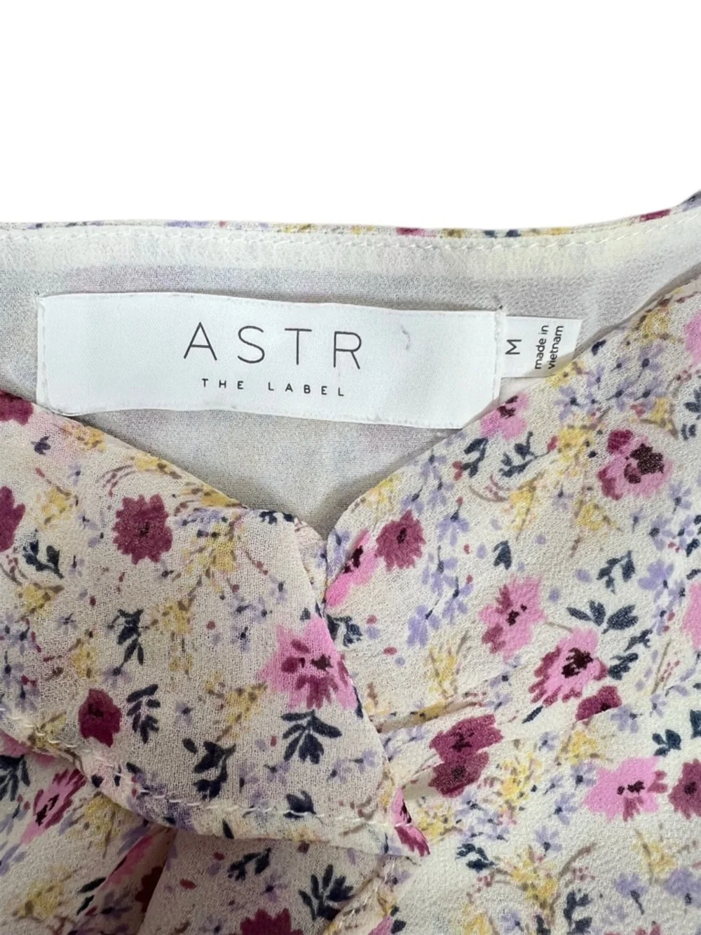Astr label floral