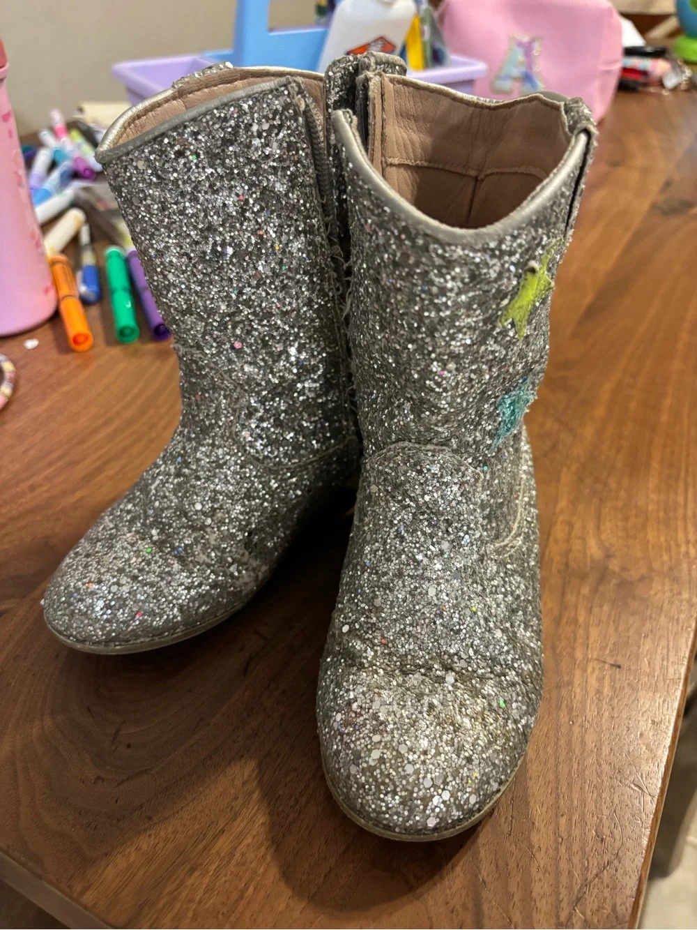Little girls Size 11.5 true to size Lola and the boys  glitter star cowboy boots