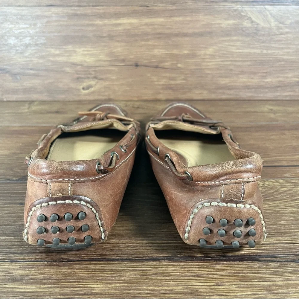 Cole Haan ships within