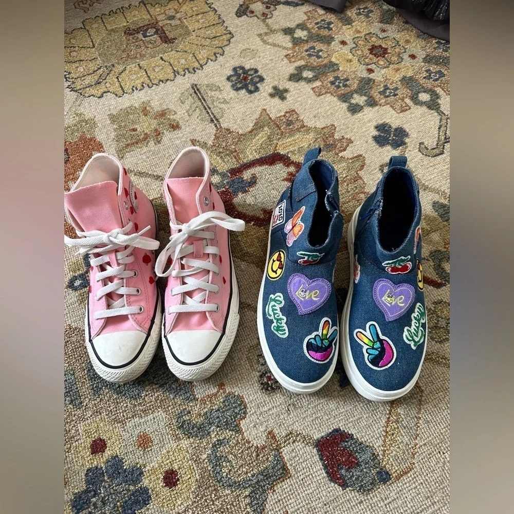 Converse size pink