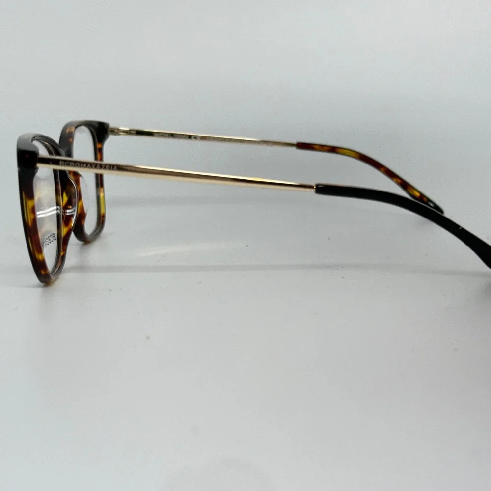 BCBGMaxAzria measurements lens
