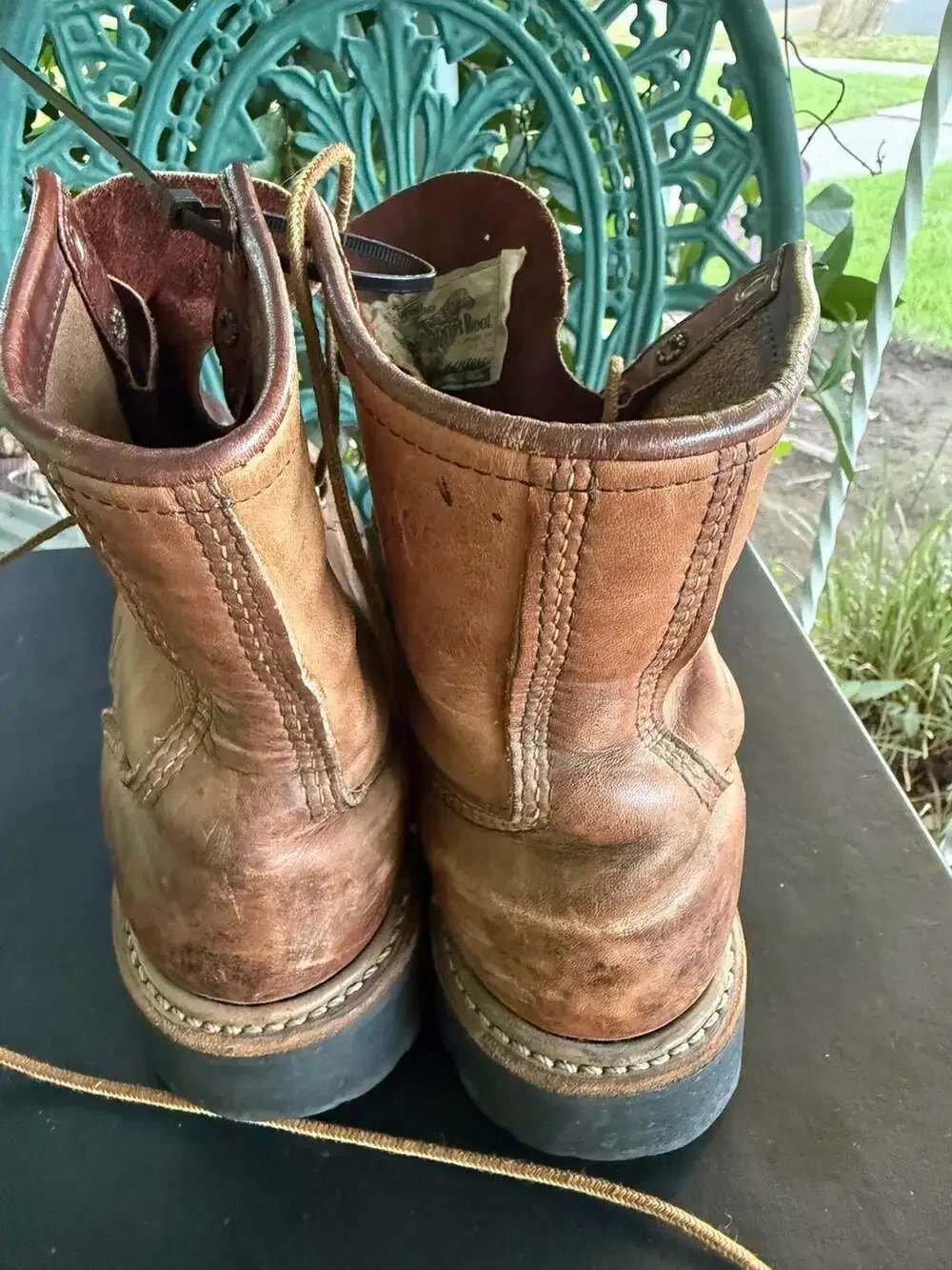 Red Wing stunning vintage