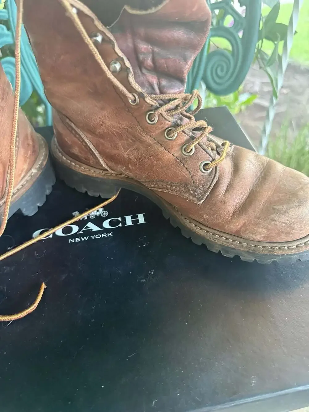 Red Wing stunning vintage