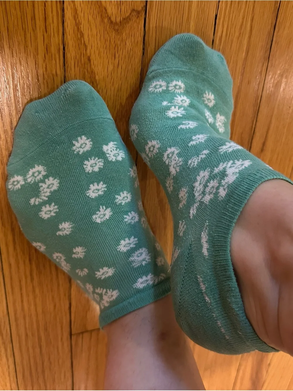 Women's Low-Cut Daisy Mint Green Floral Ankle Socks Pre loved