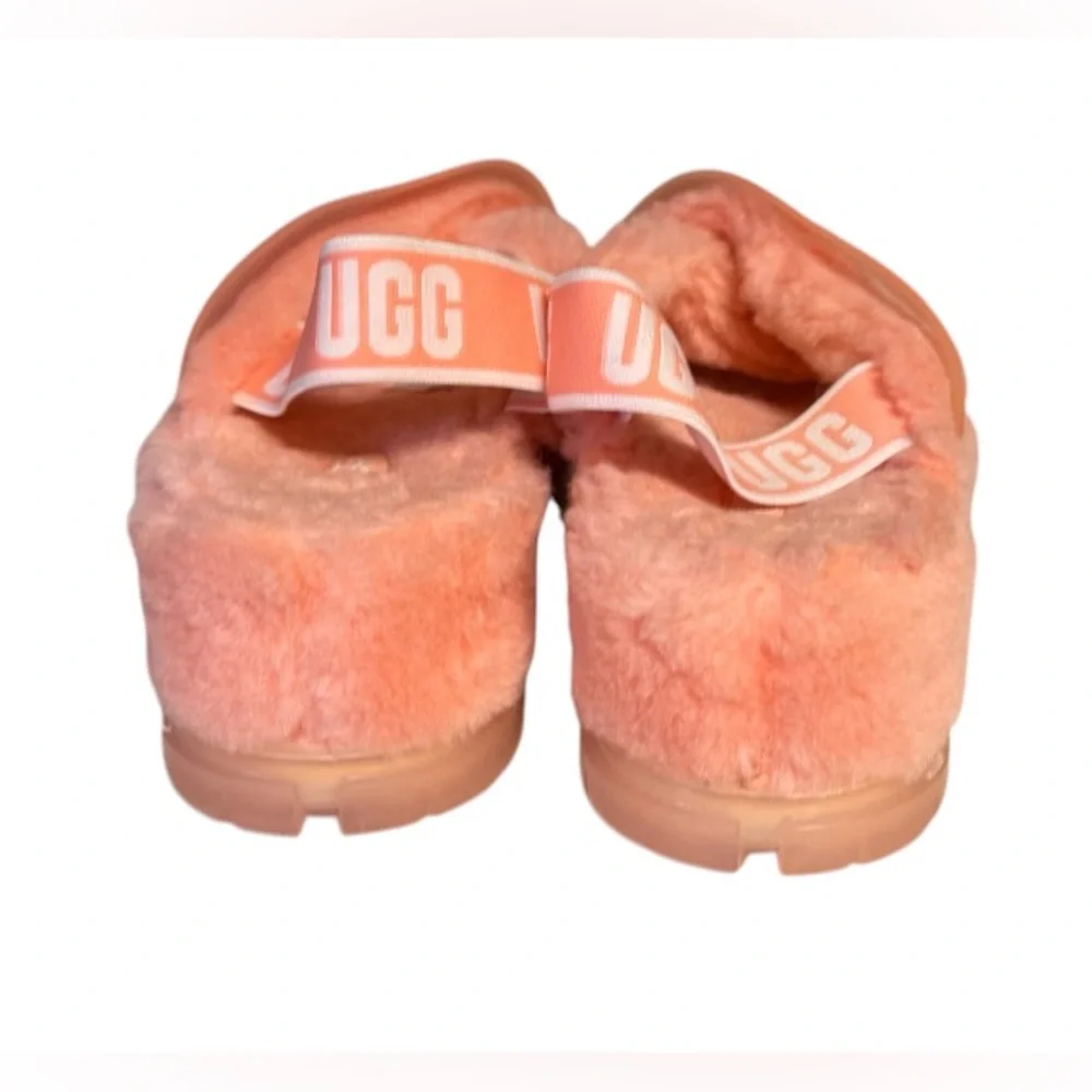 UGG cozy stylish
