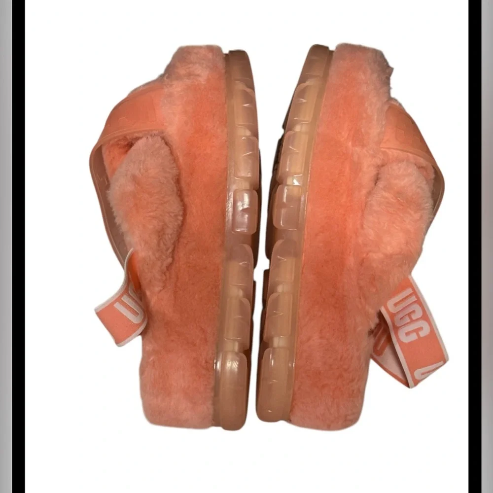UGG cozy stylish