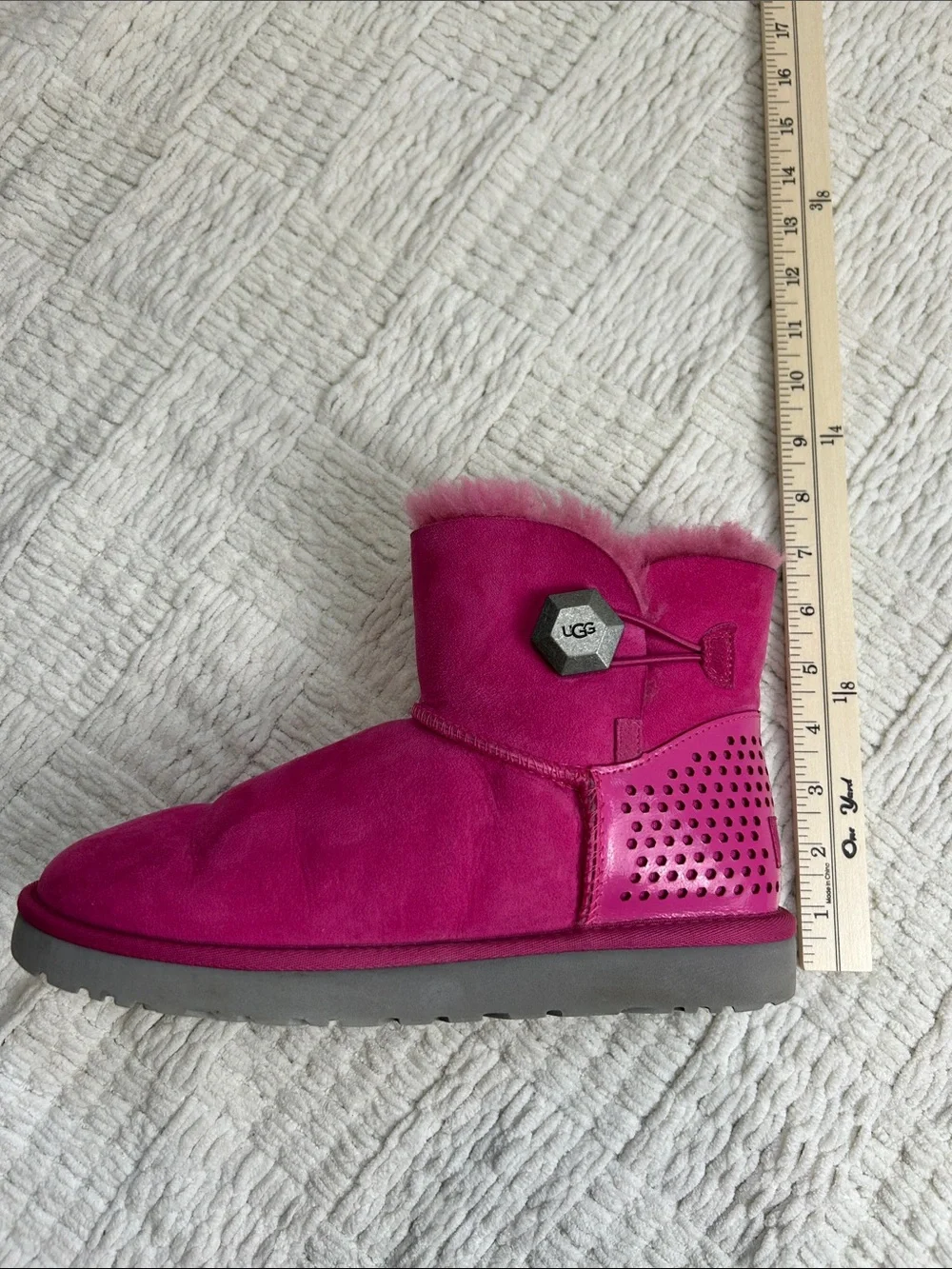 UGG *** carefully