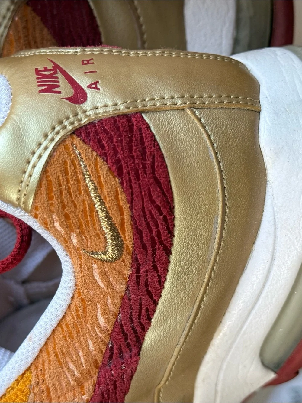 Nike women’s sneakers