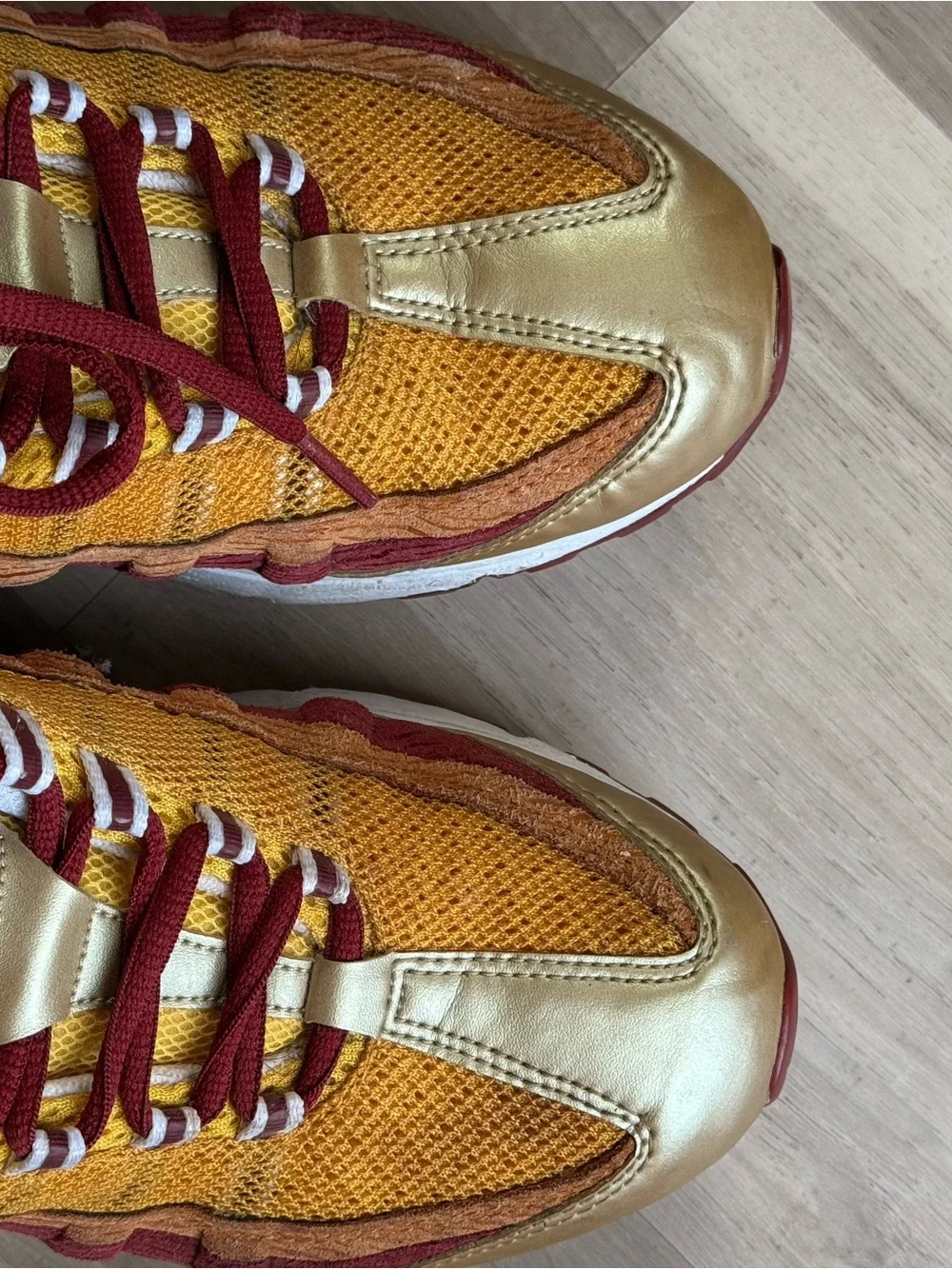 Nike women’s sneakers