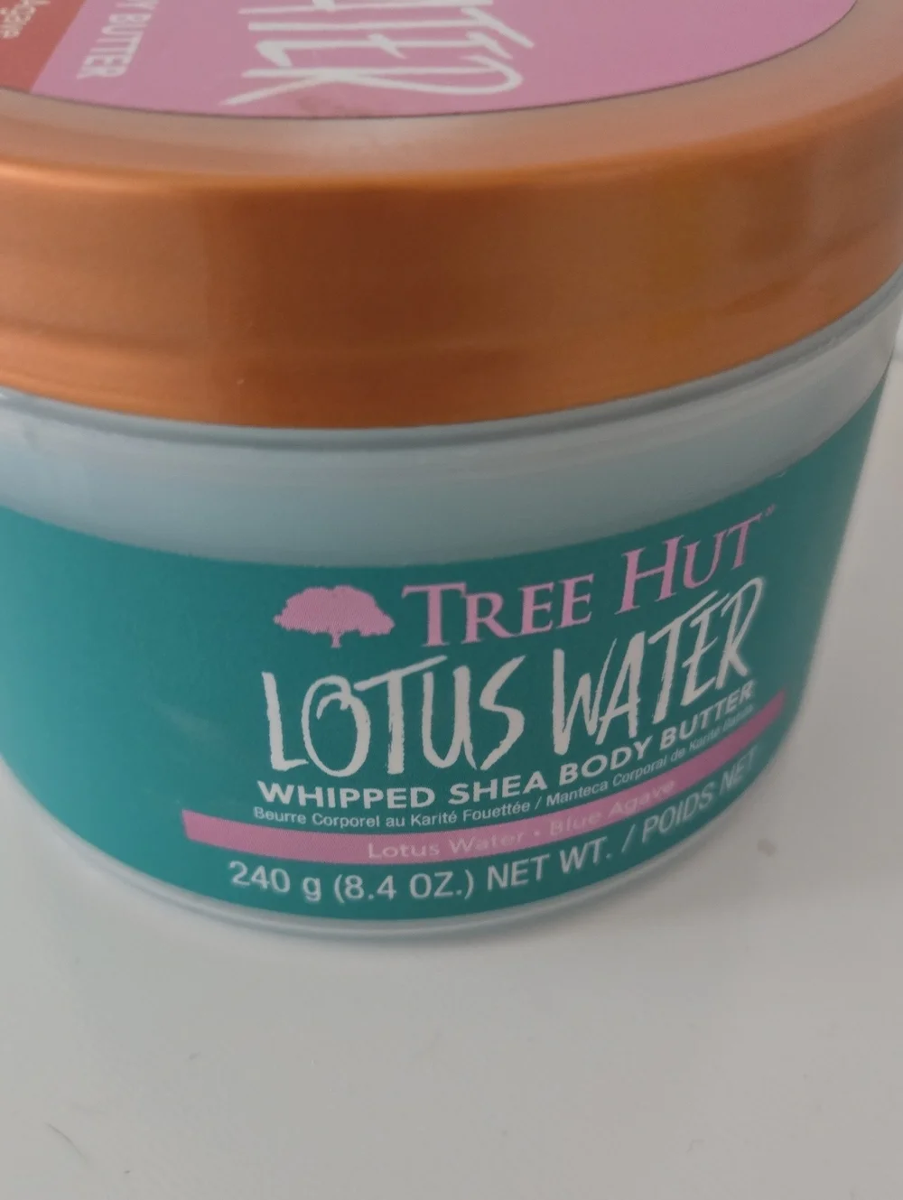 Tree Hut   Shea body scrub LOTUS WATER NWT