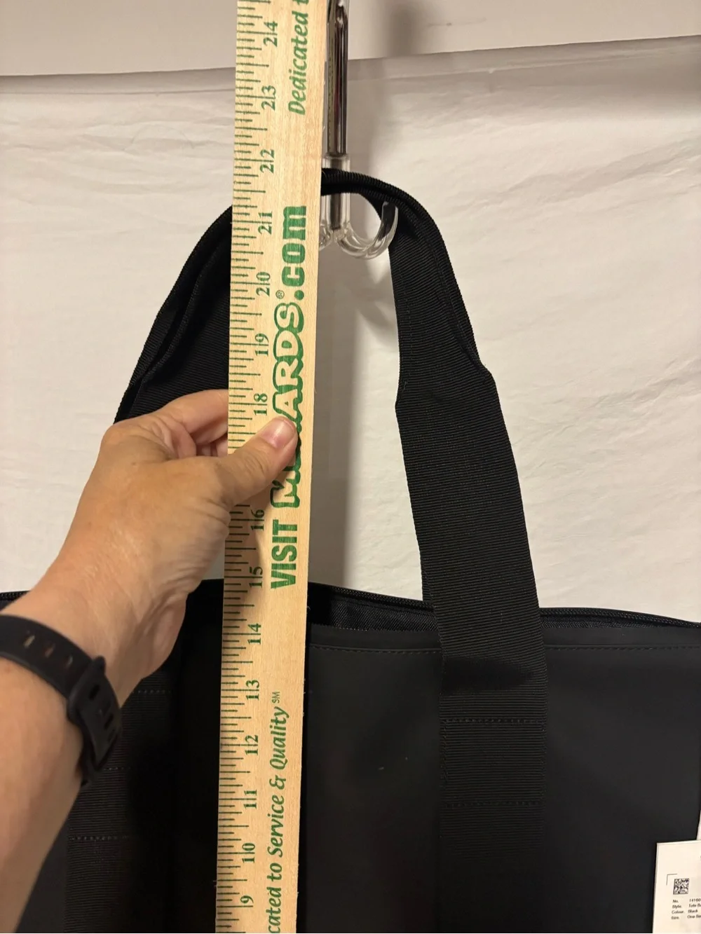 Rains sleek tote