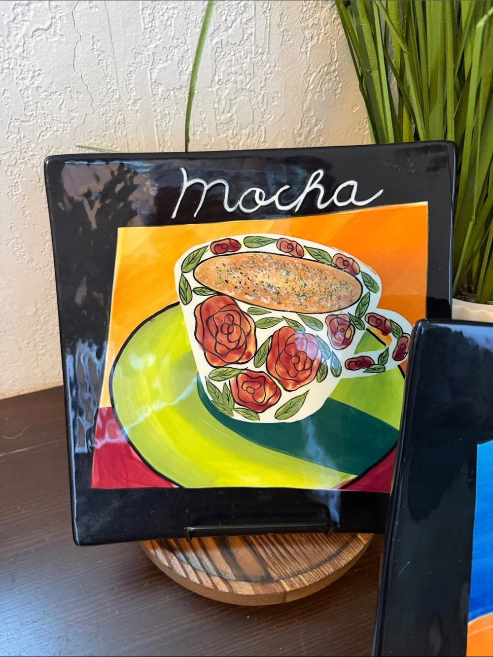 Mary Naylor art plate features