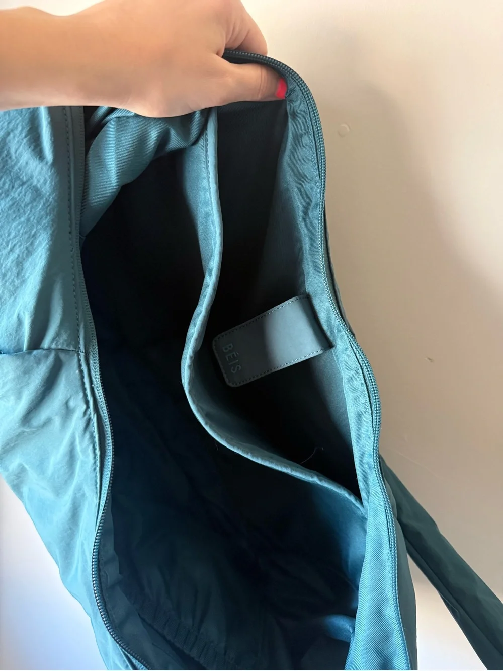 BEIS soft padded