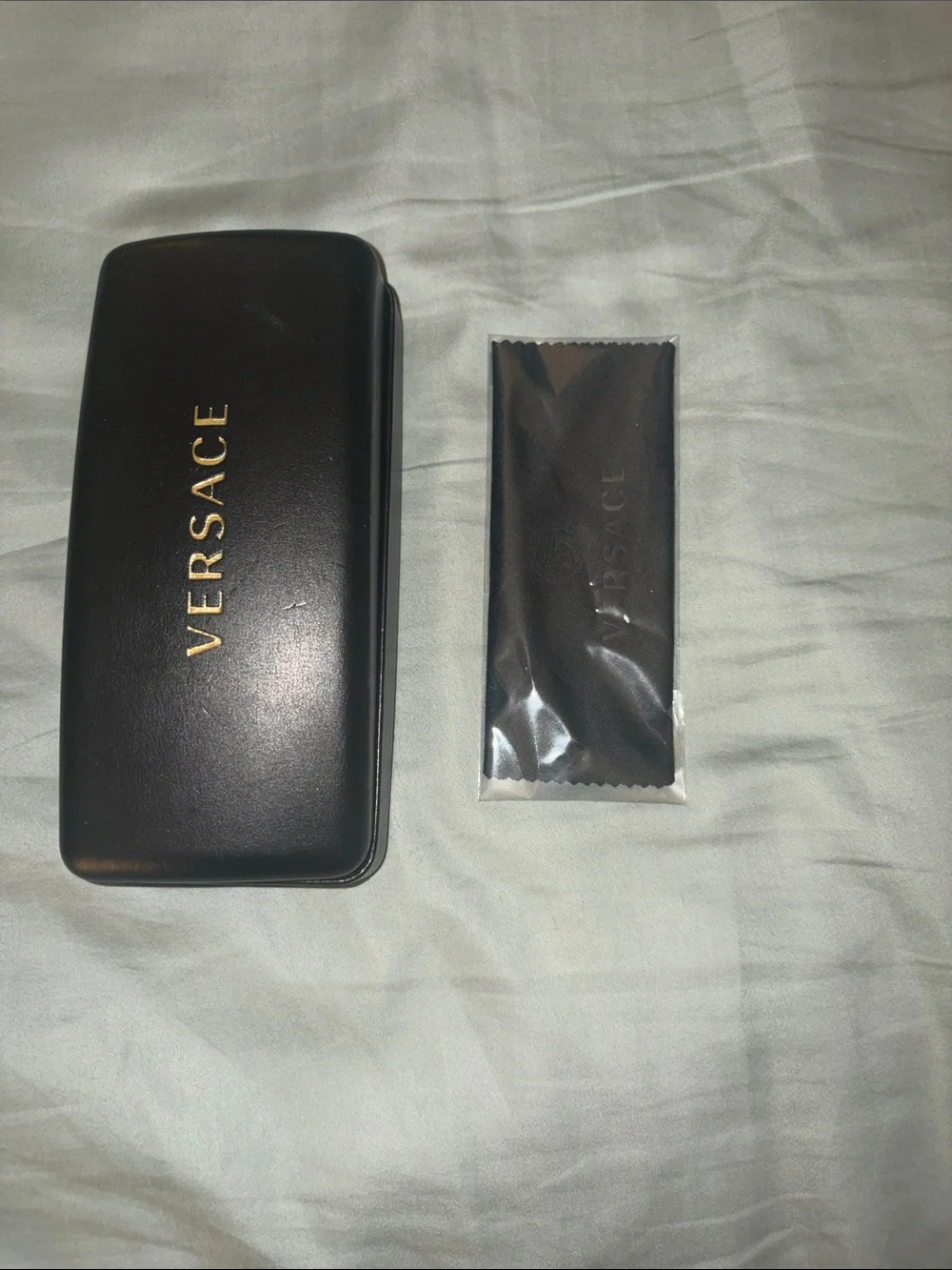 Versace authentic hard