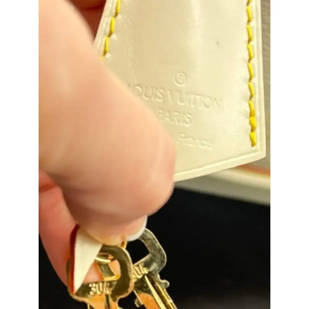 Louis Vuitton highlights brand