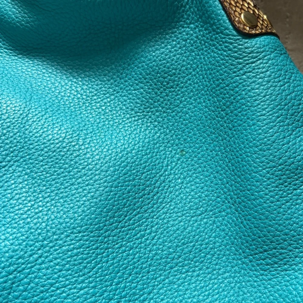 Be & D hobo bag