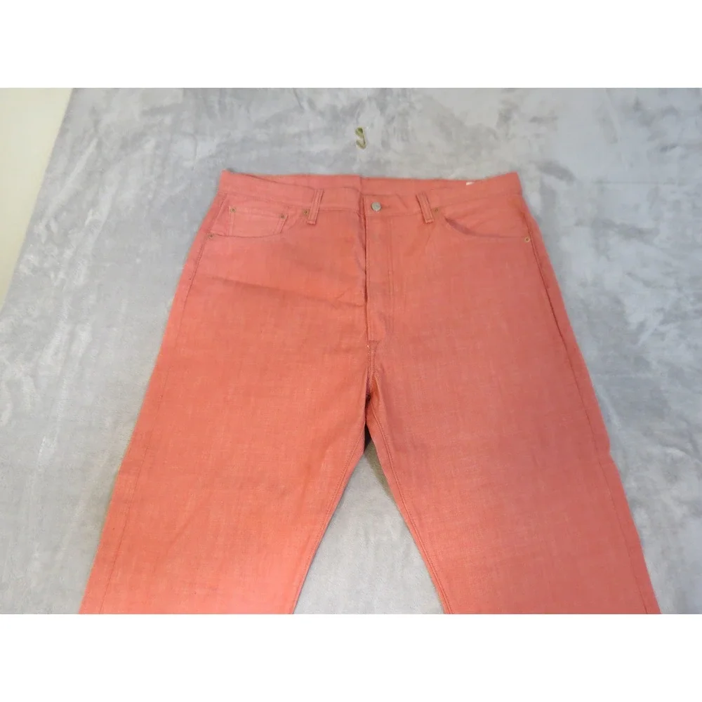 Levis these levi