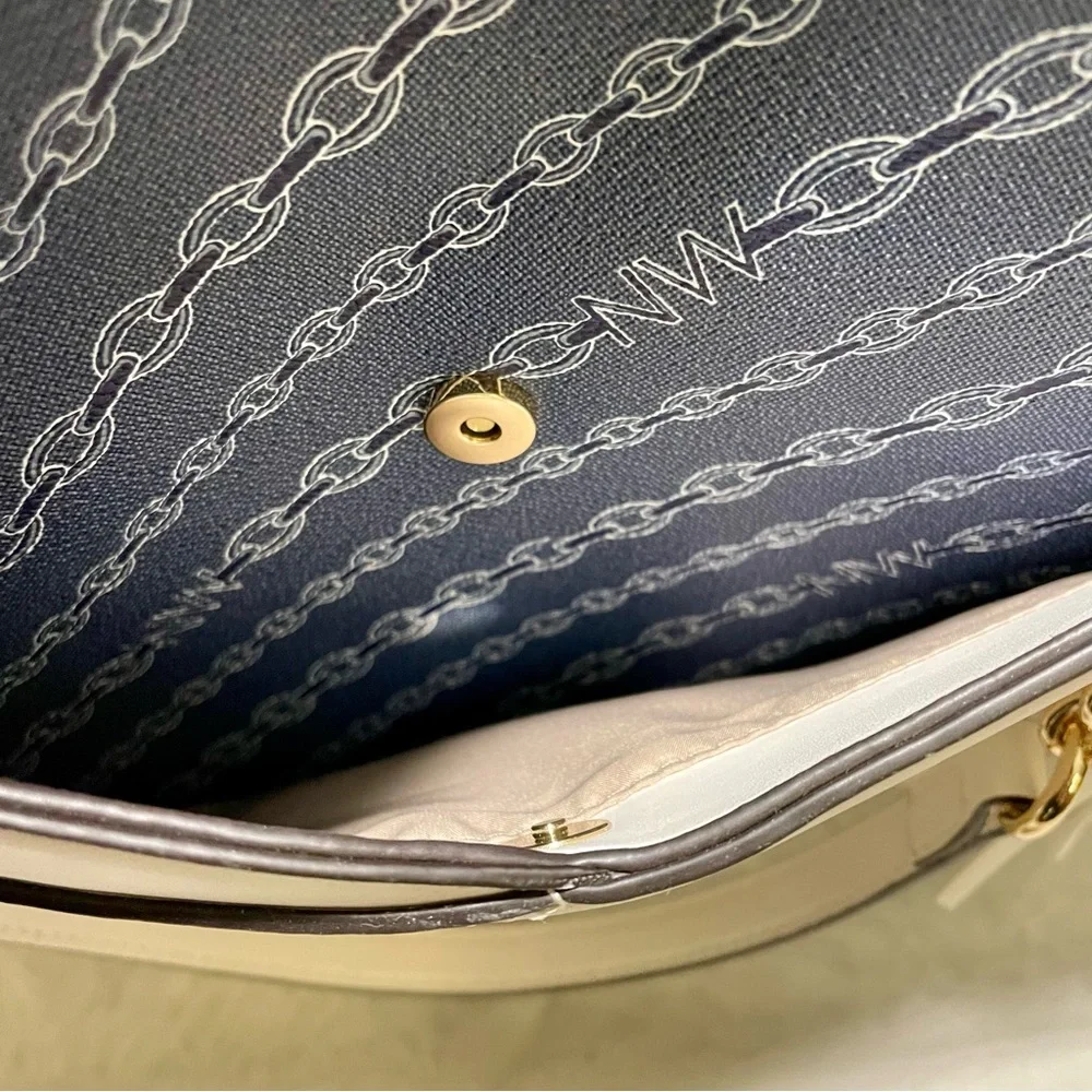 Nine West Navy Chain Link Design with Cream/White Accent Tote, NWOT