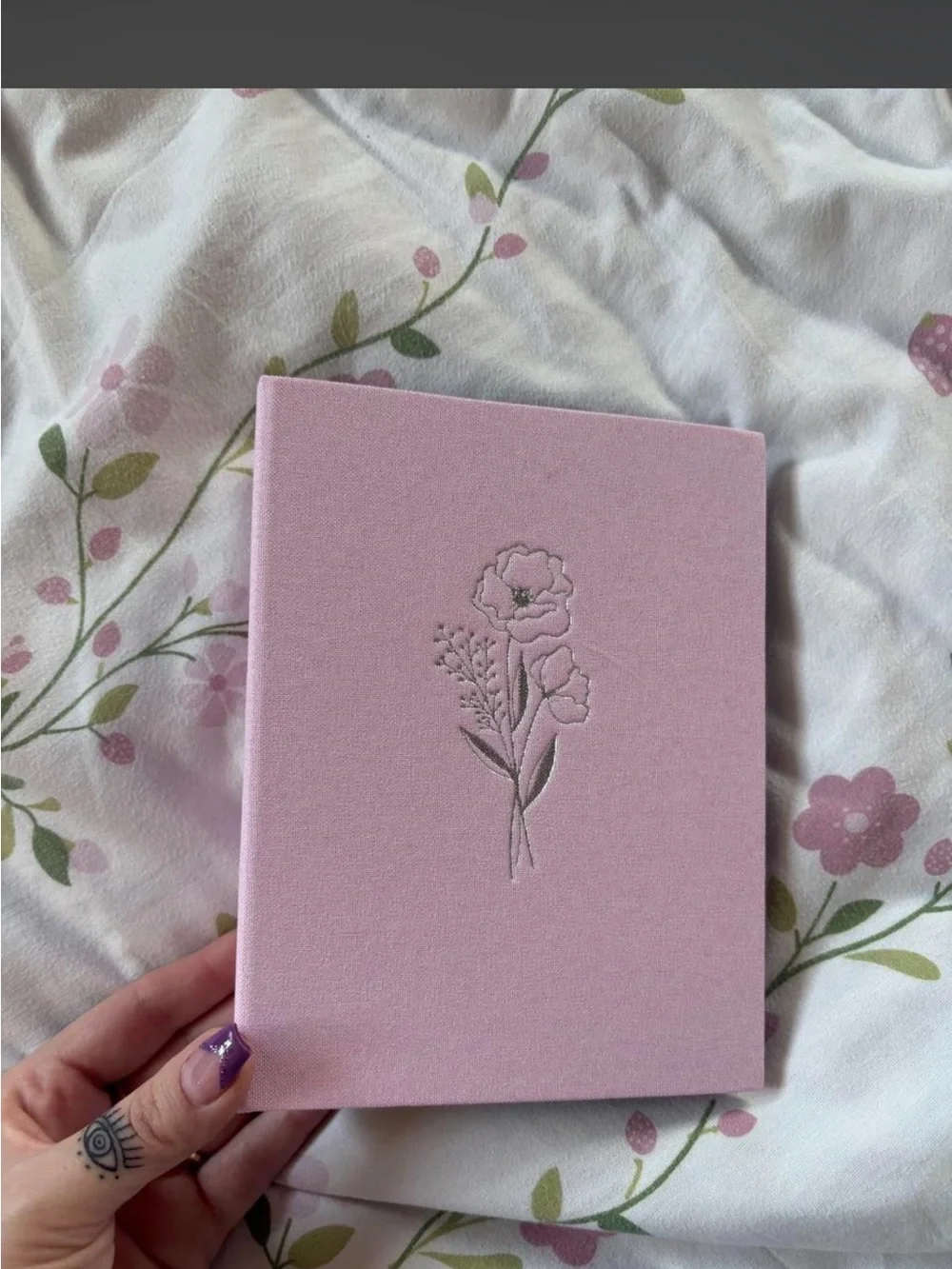 Pink Floral 4 by 6 inch photo album