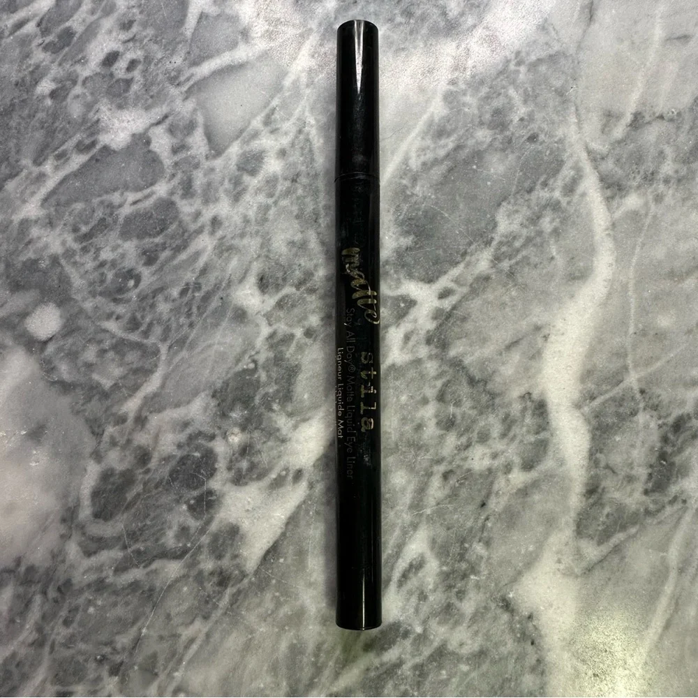 Stila‎ Cosmetics Stay All Day Matte Liquid Eyeliner Intense Black