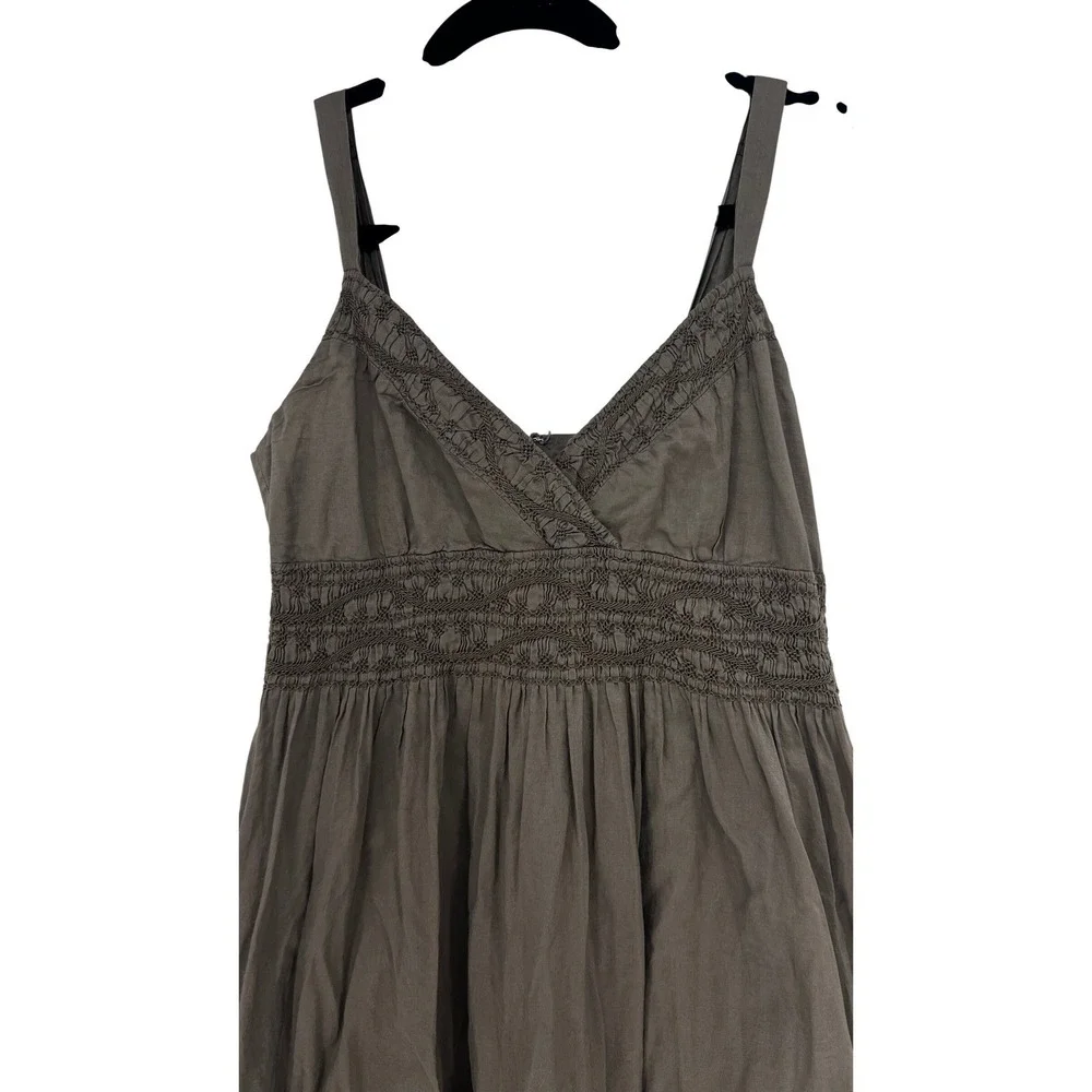 Vince sleeveless knee
