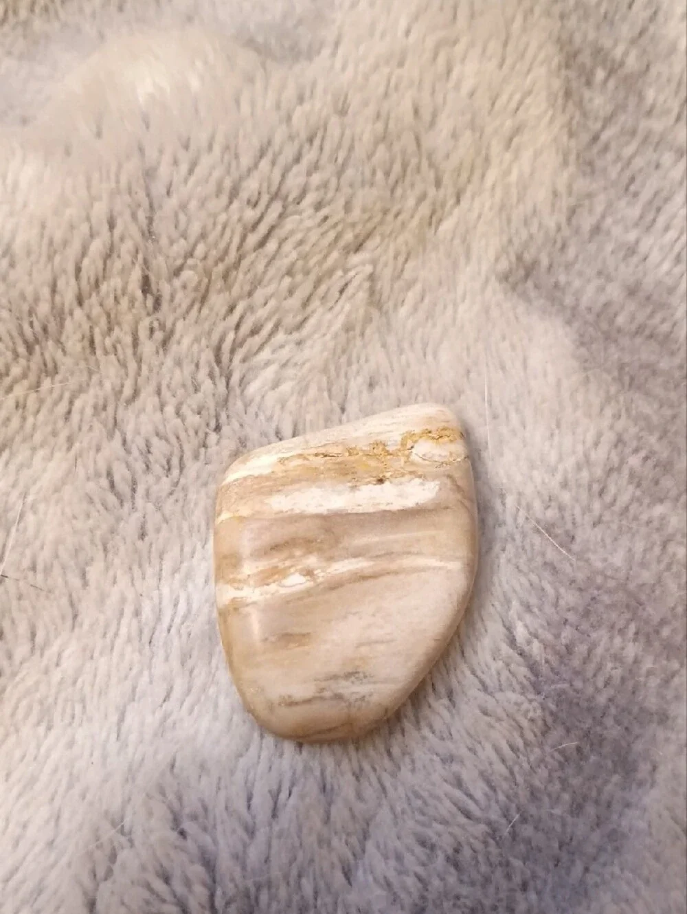 Natural Cream Brown Small Stone